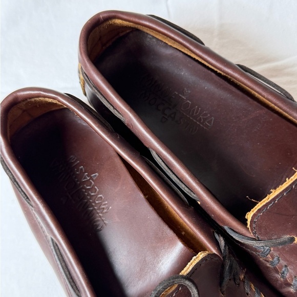 Minnetonka Size 10 Genuine Leather Rich Brown Slip On Driver Loafer Shoes main image 10